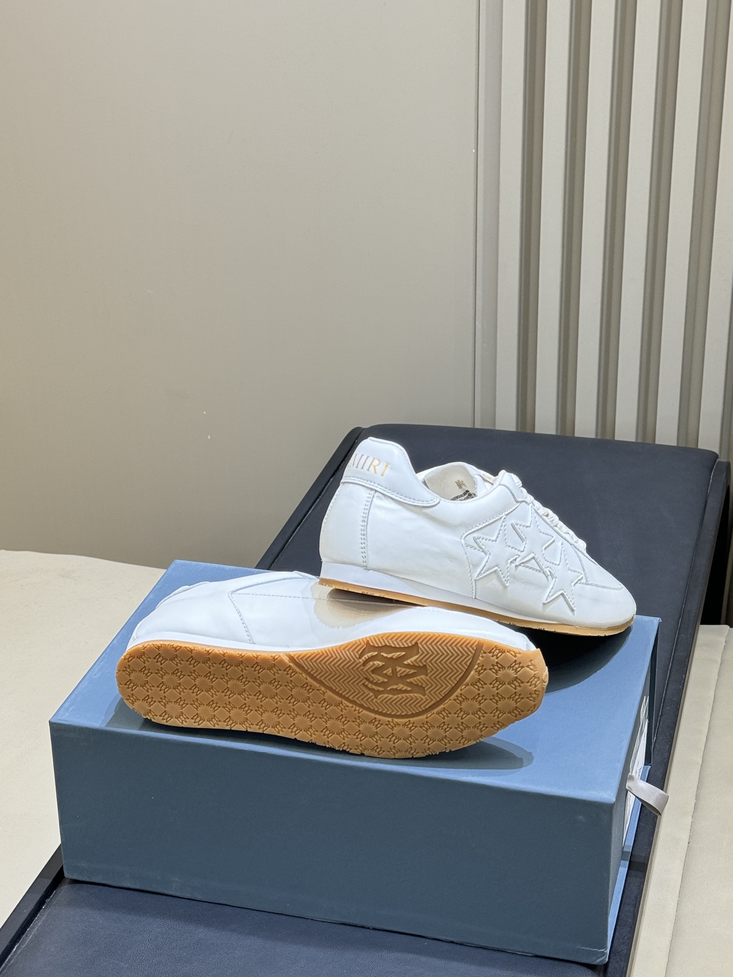 Amiri shoe