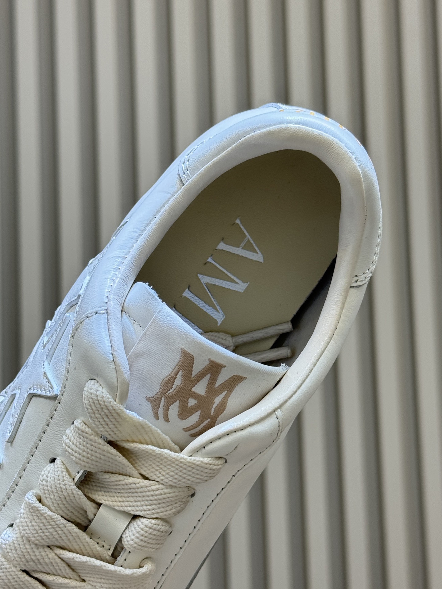 Amiri shoe
