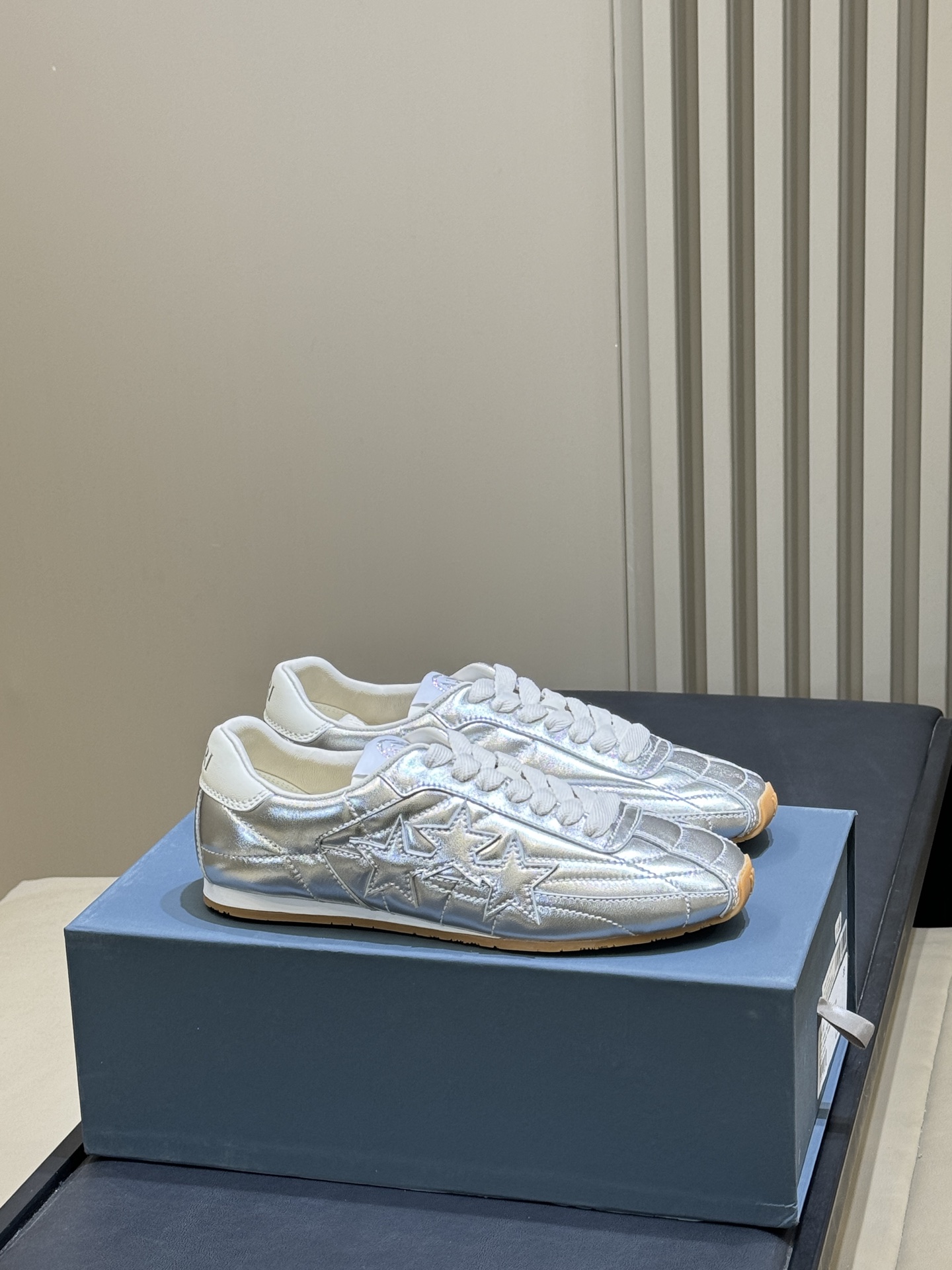 Amiri shoe