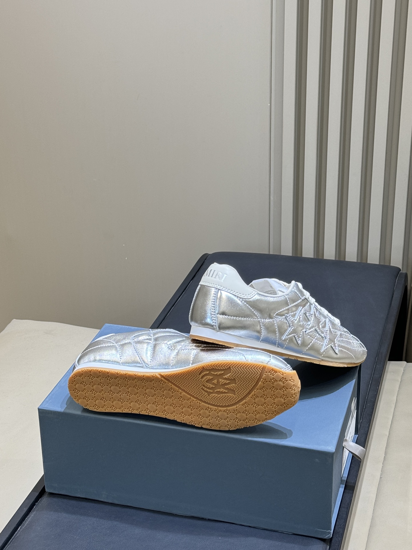 Amiri shoe