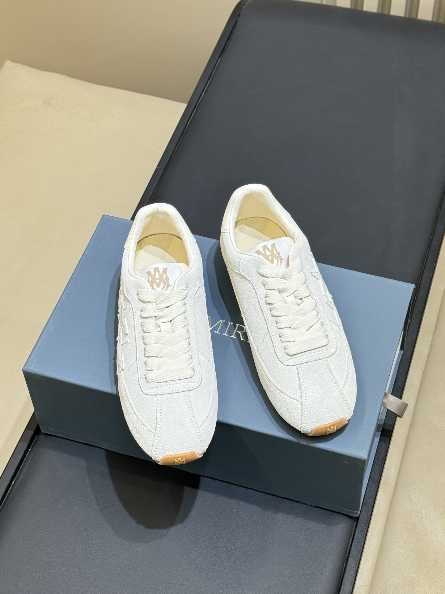 Amiri shoe