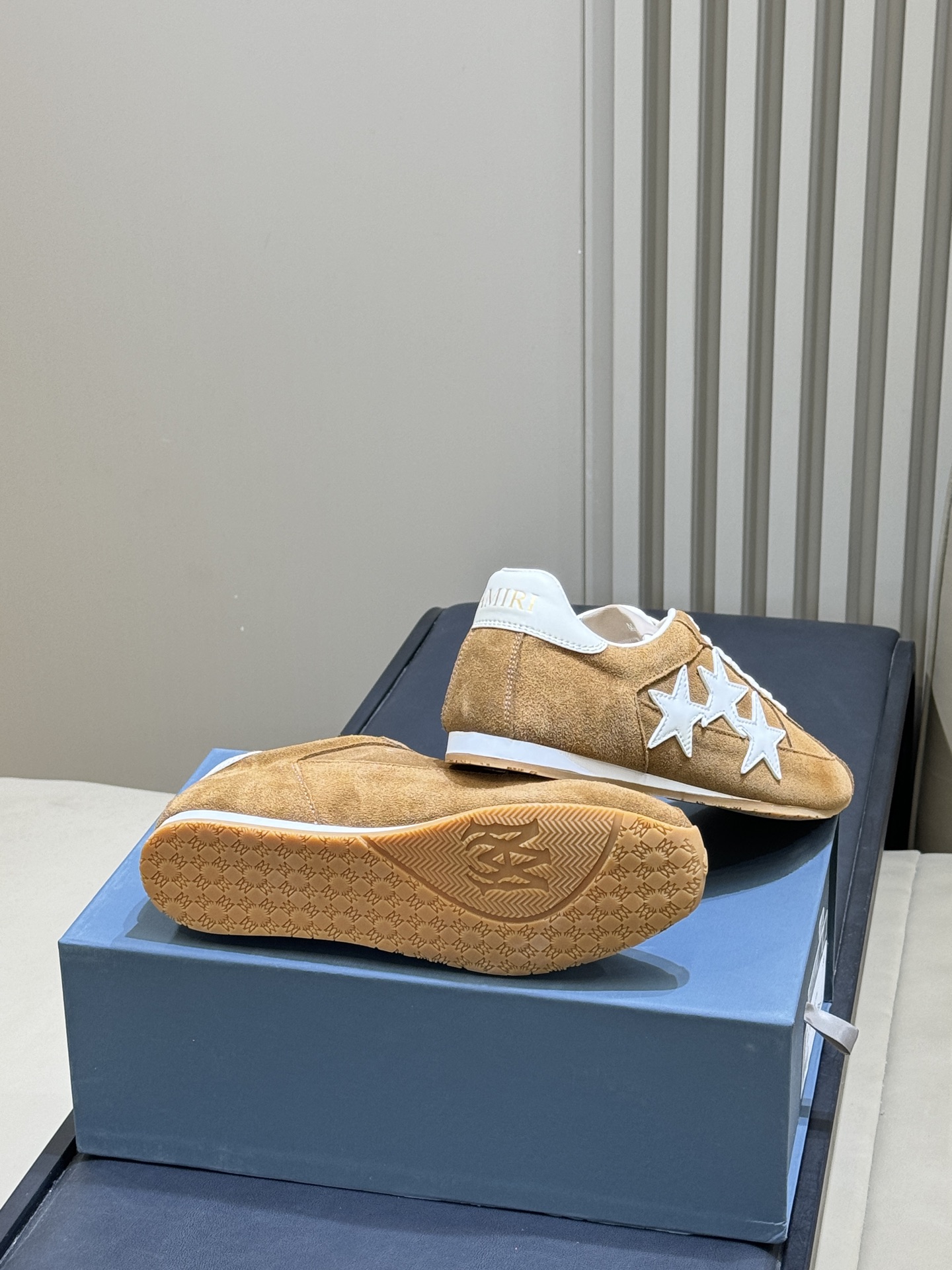 Amiri shoe