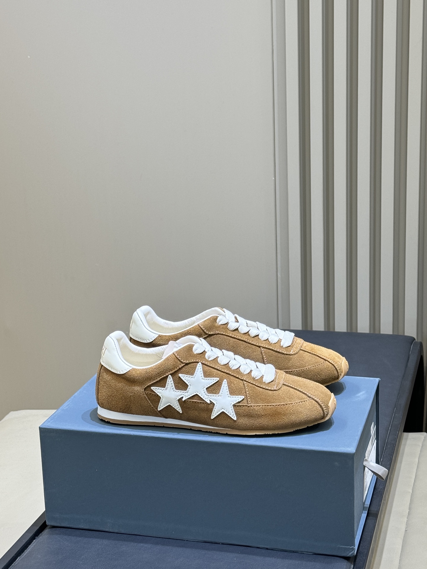 Amiri shoe