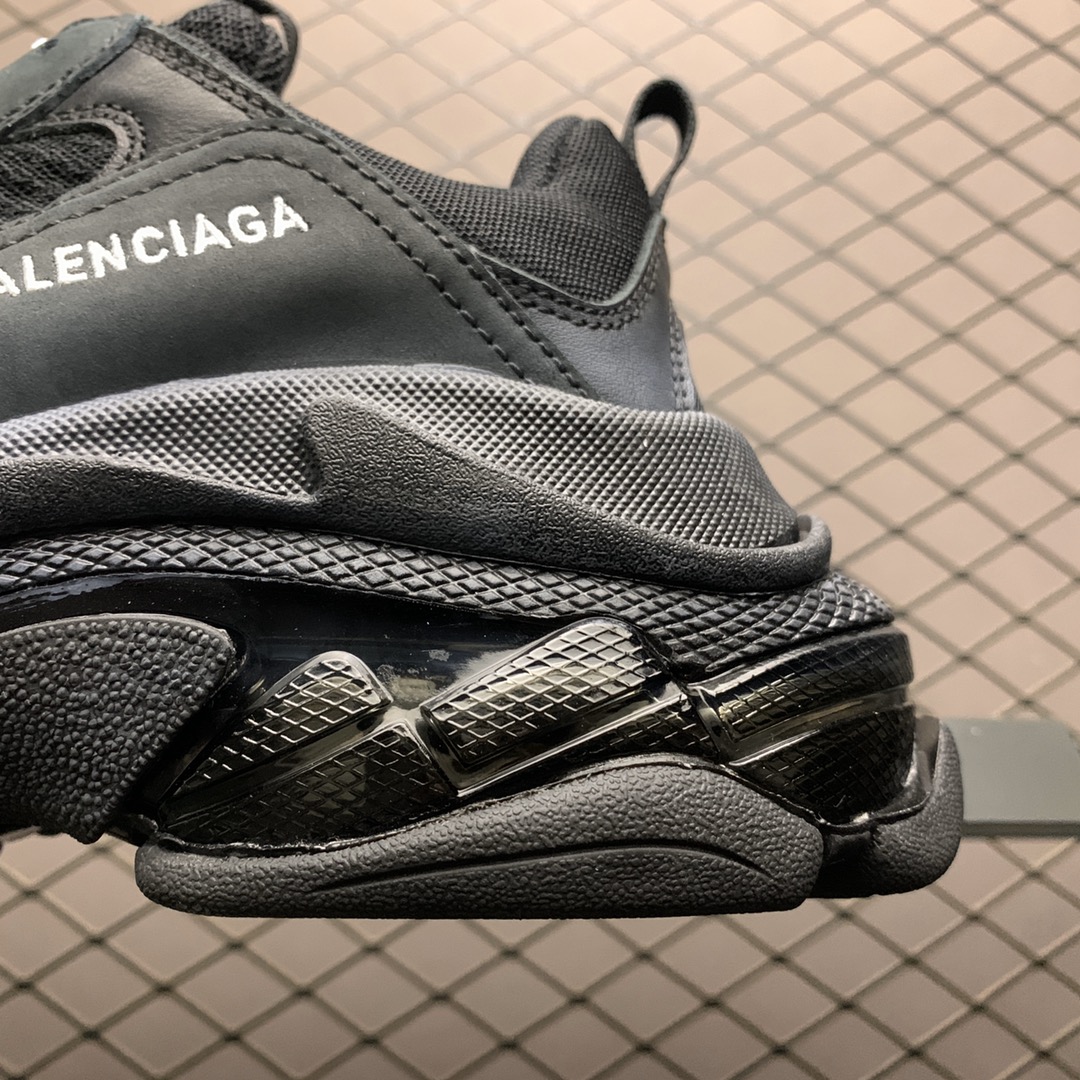 Balenciaga shoe