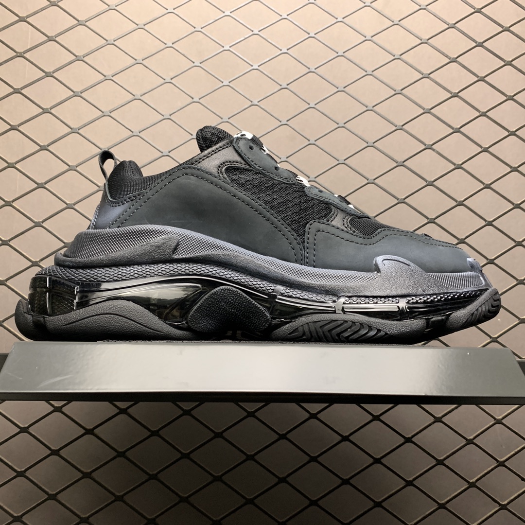 Balenciaga shoe