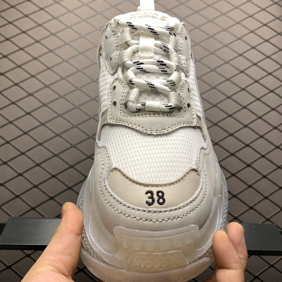 Balenciaga shoe