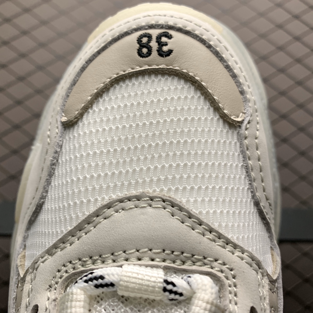 Balenciaga shoe