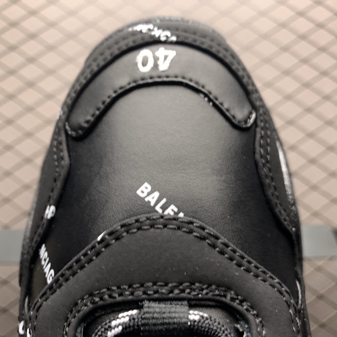 Balenciaga shoe