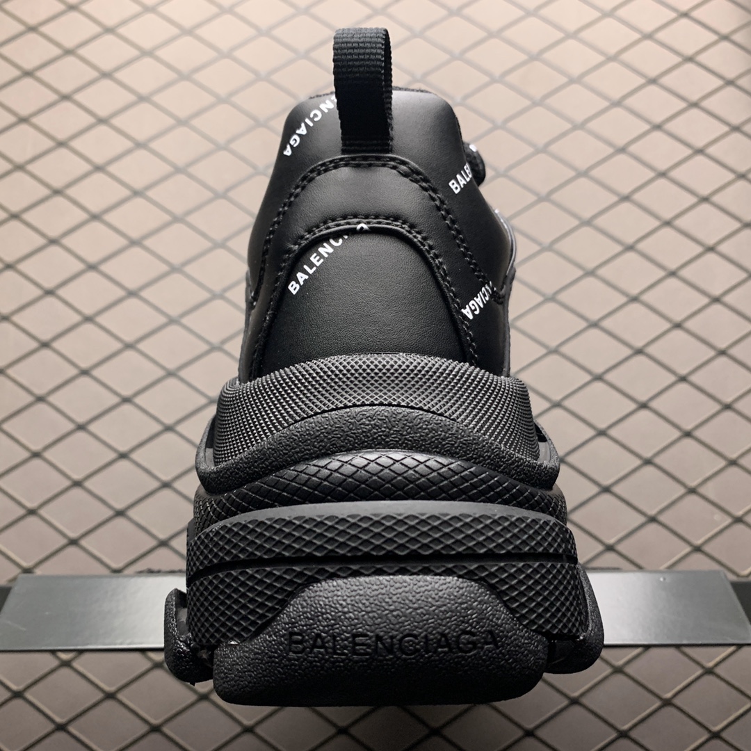 Balenciaga shoe