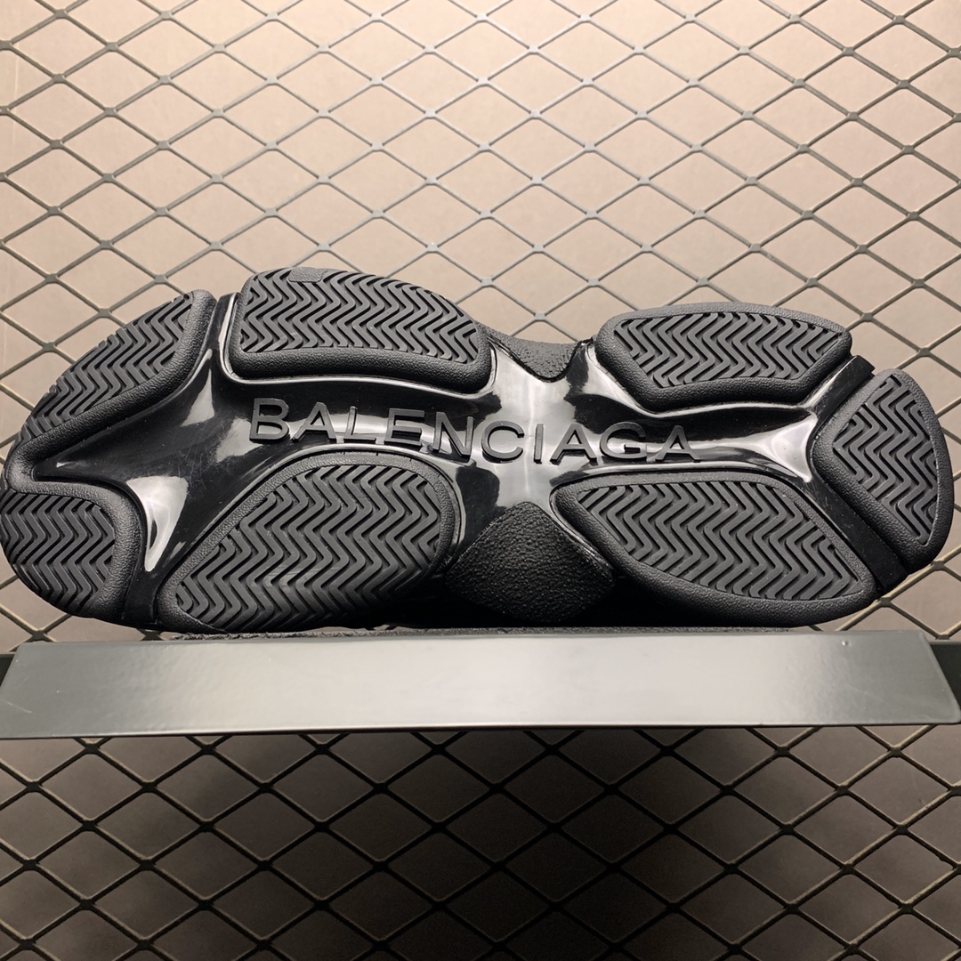 Balenciaga shoe