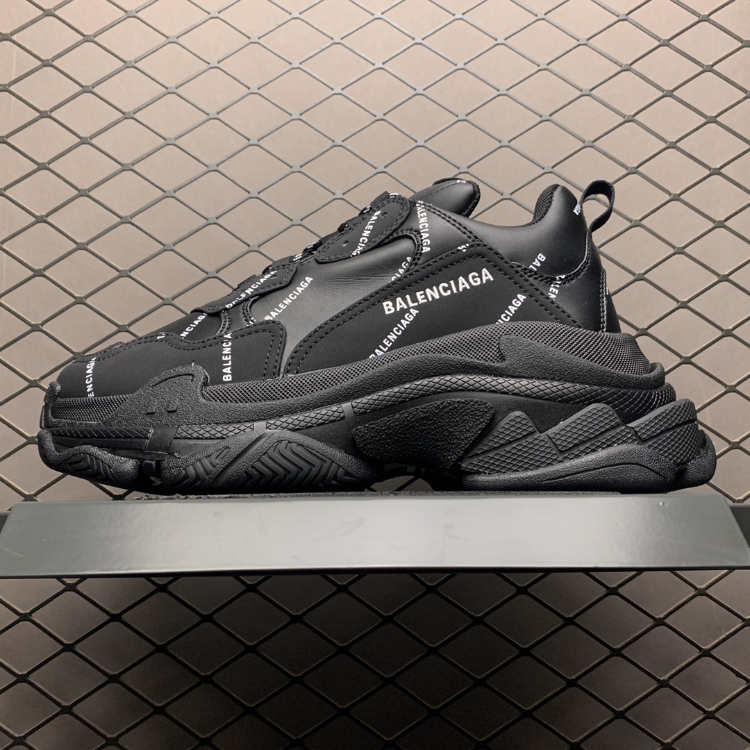 Balenciaga shoe