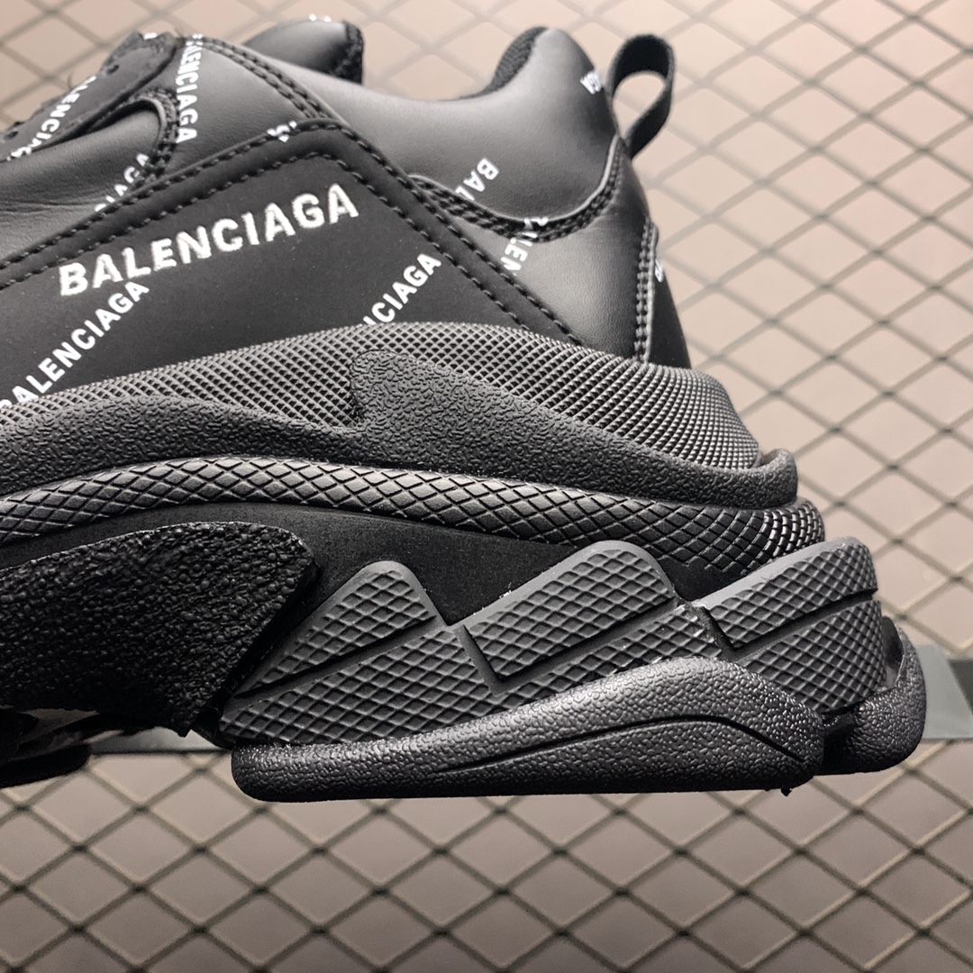 Balenciaga shoe