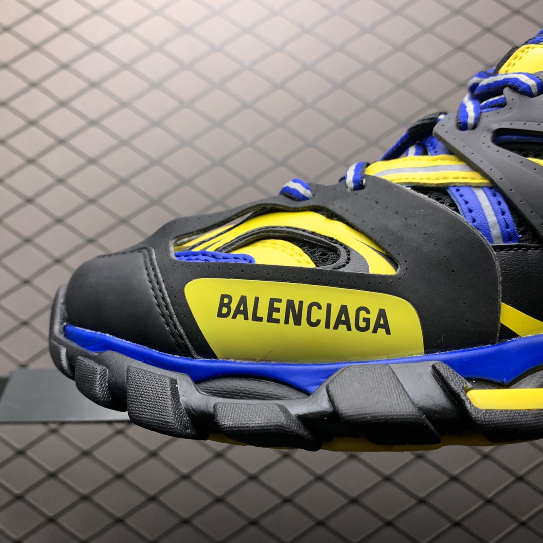 Balenciaga shoe