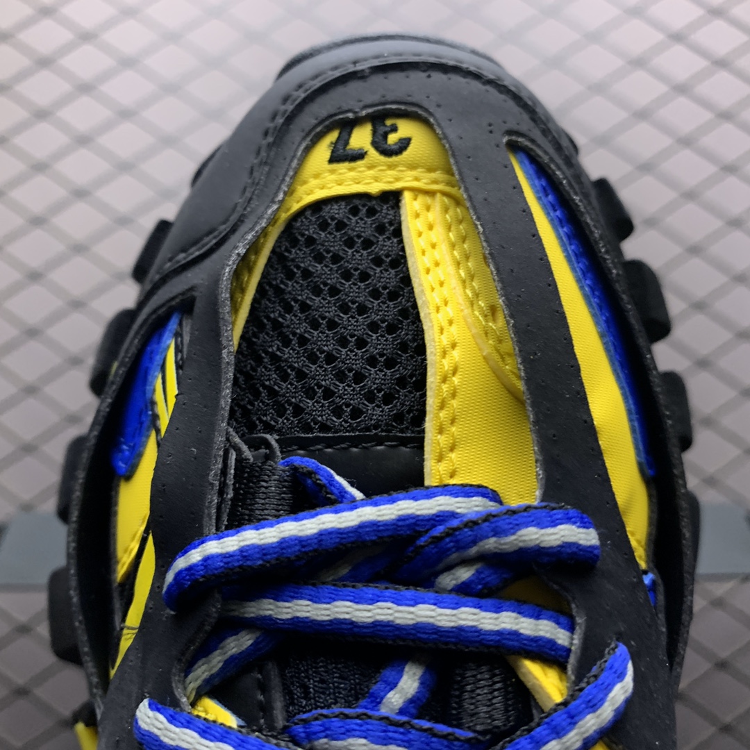 Balenciaga shoe