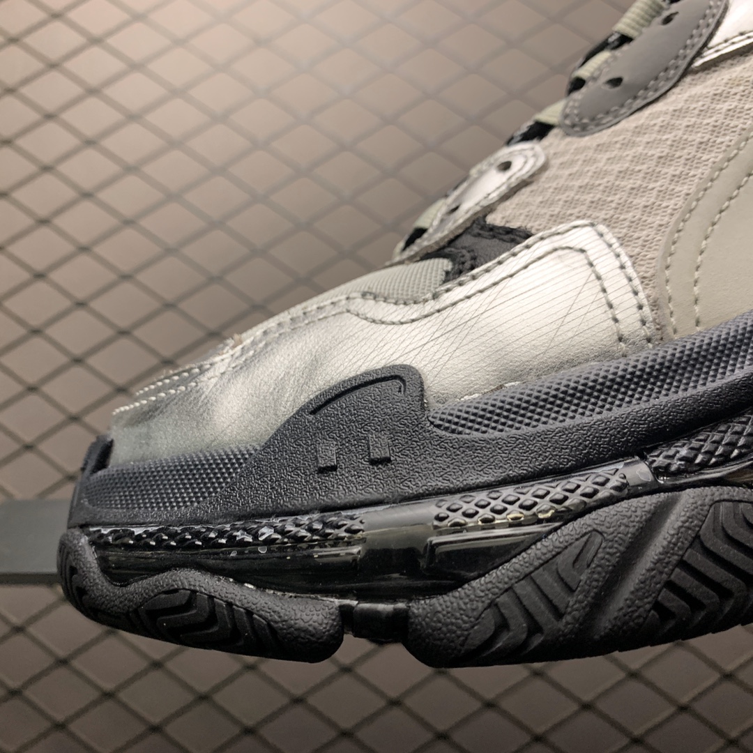 Balenciaga shoe