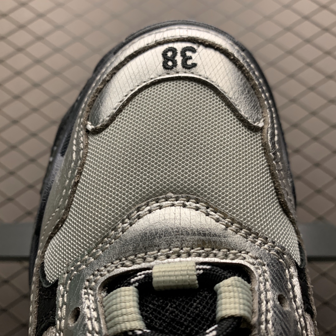 Balenciaga shoe