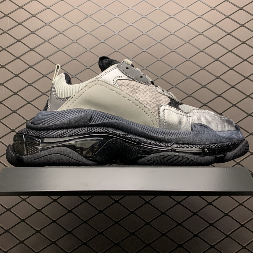 Balenciaga shoe