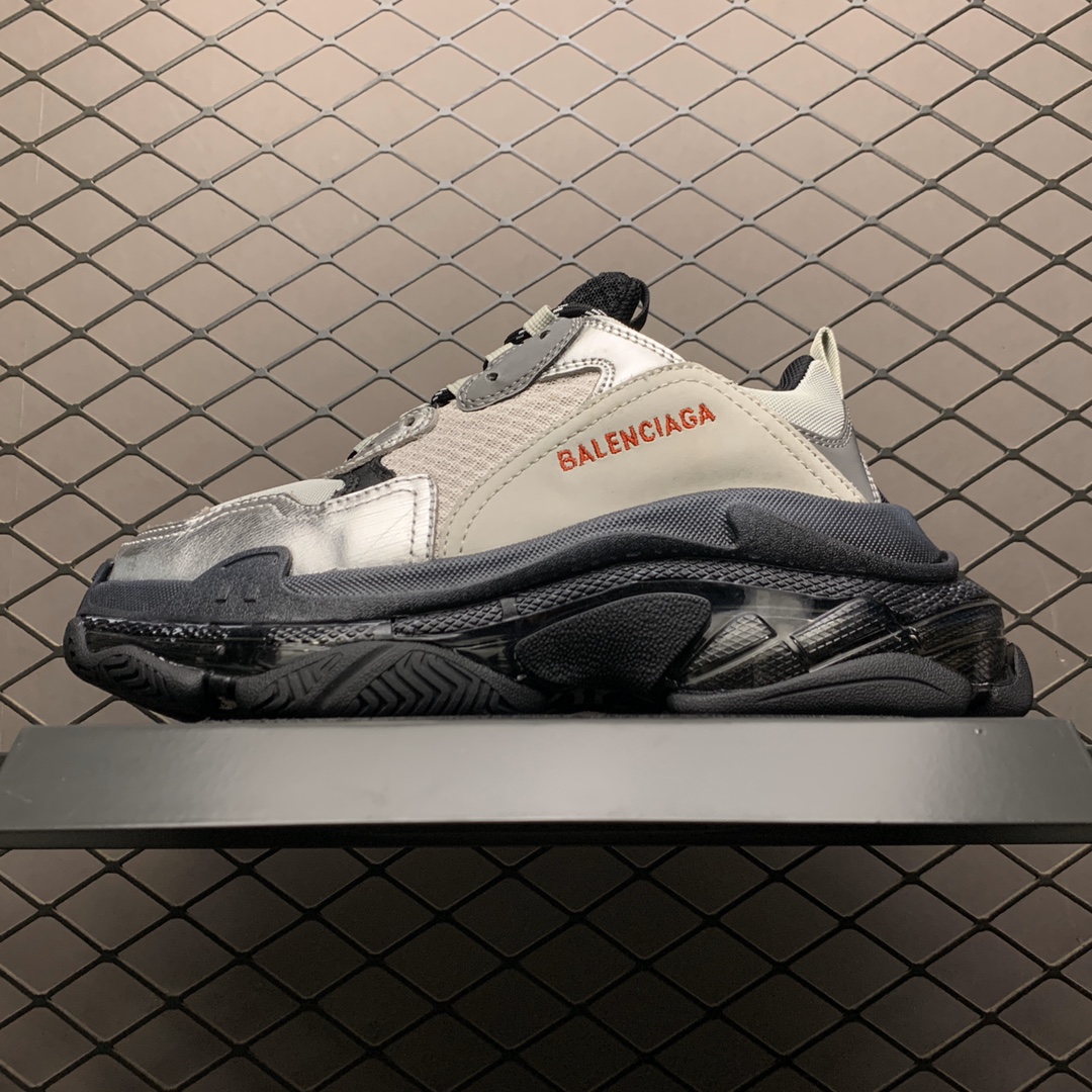 Balenciaga shoe