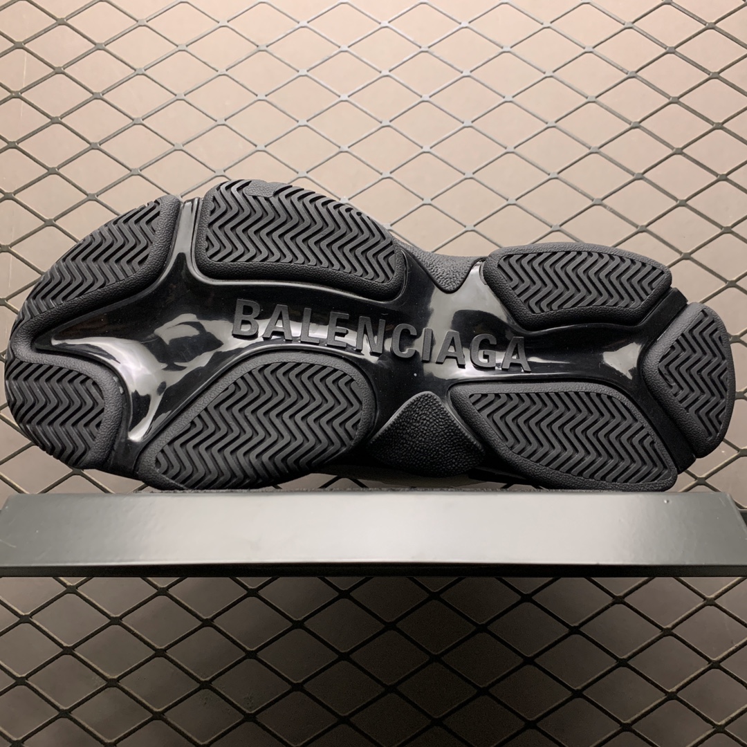 Balenciaga shoe