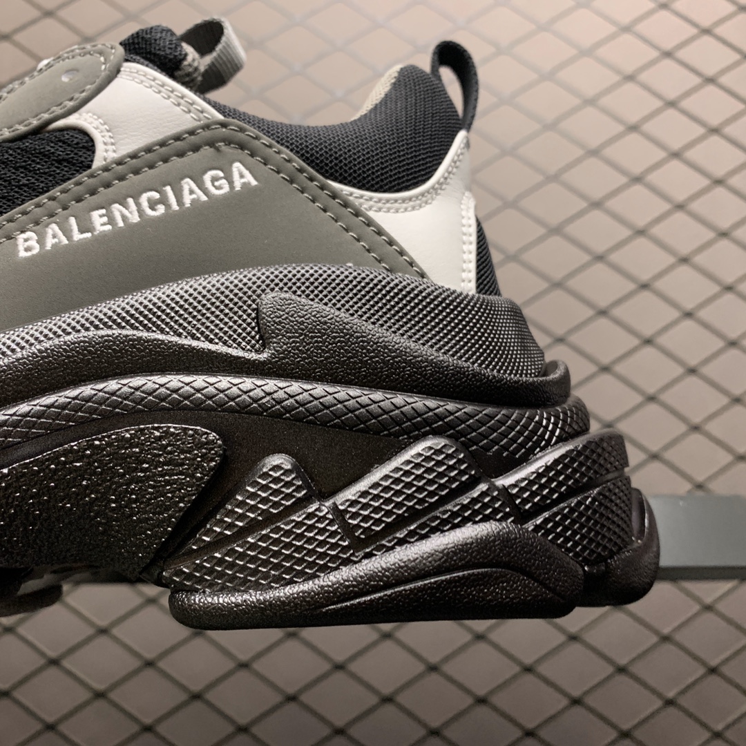 Balenciaga shoe