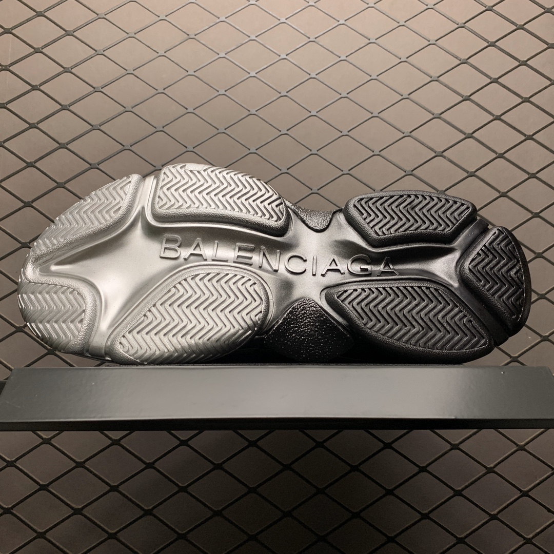 Balenciaga shoe
