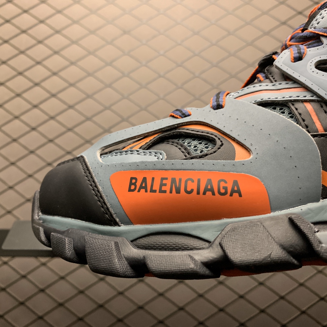 Balenciaga shoe