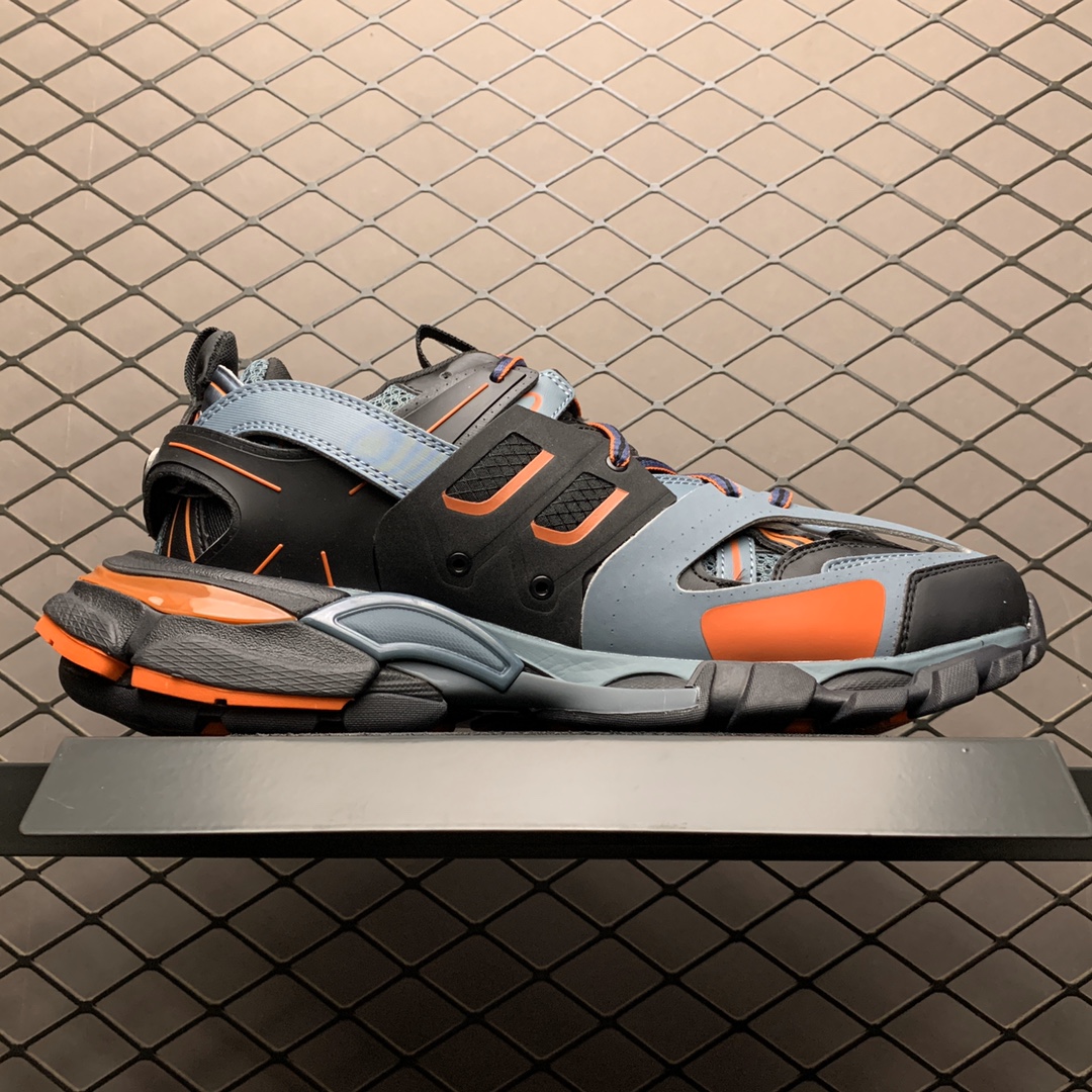 Balenciaga shoe
