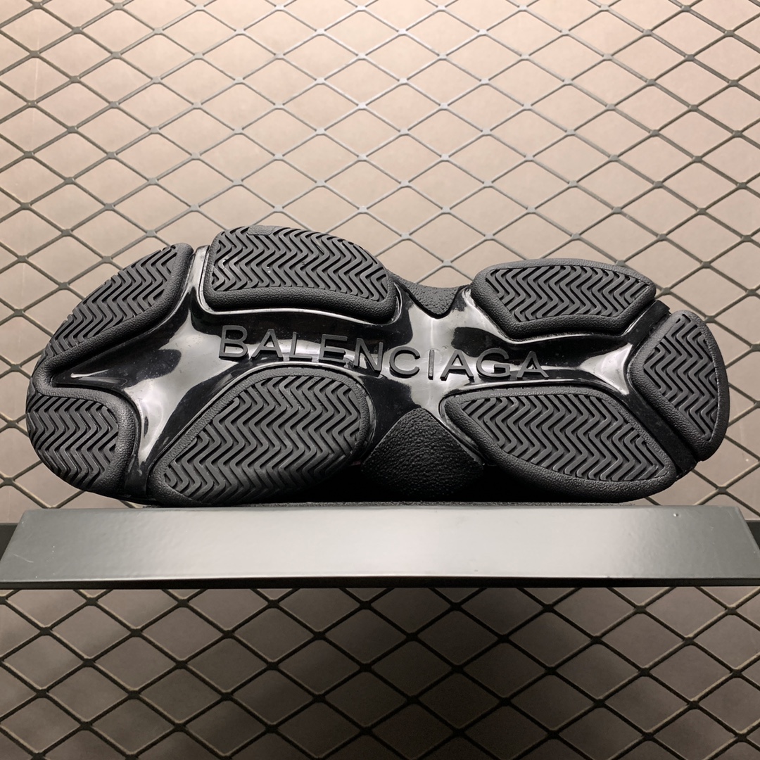 Balenciaga shoe