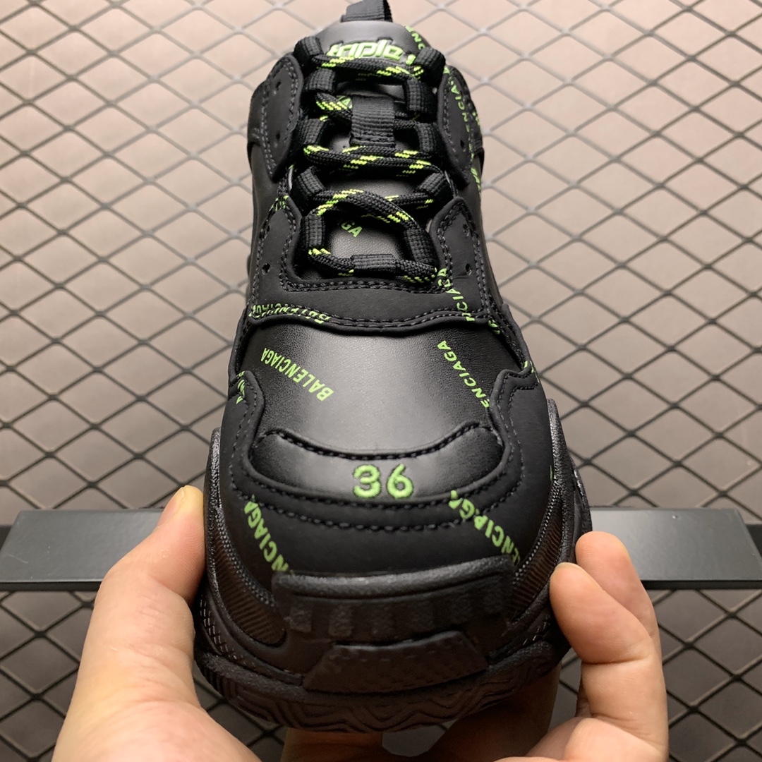 Balenciaga shoe