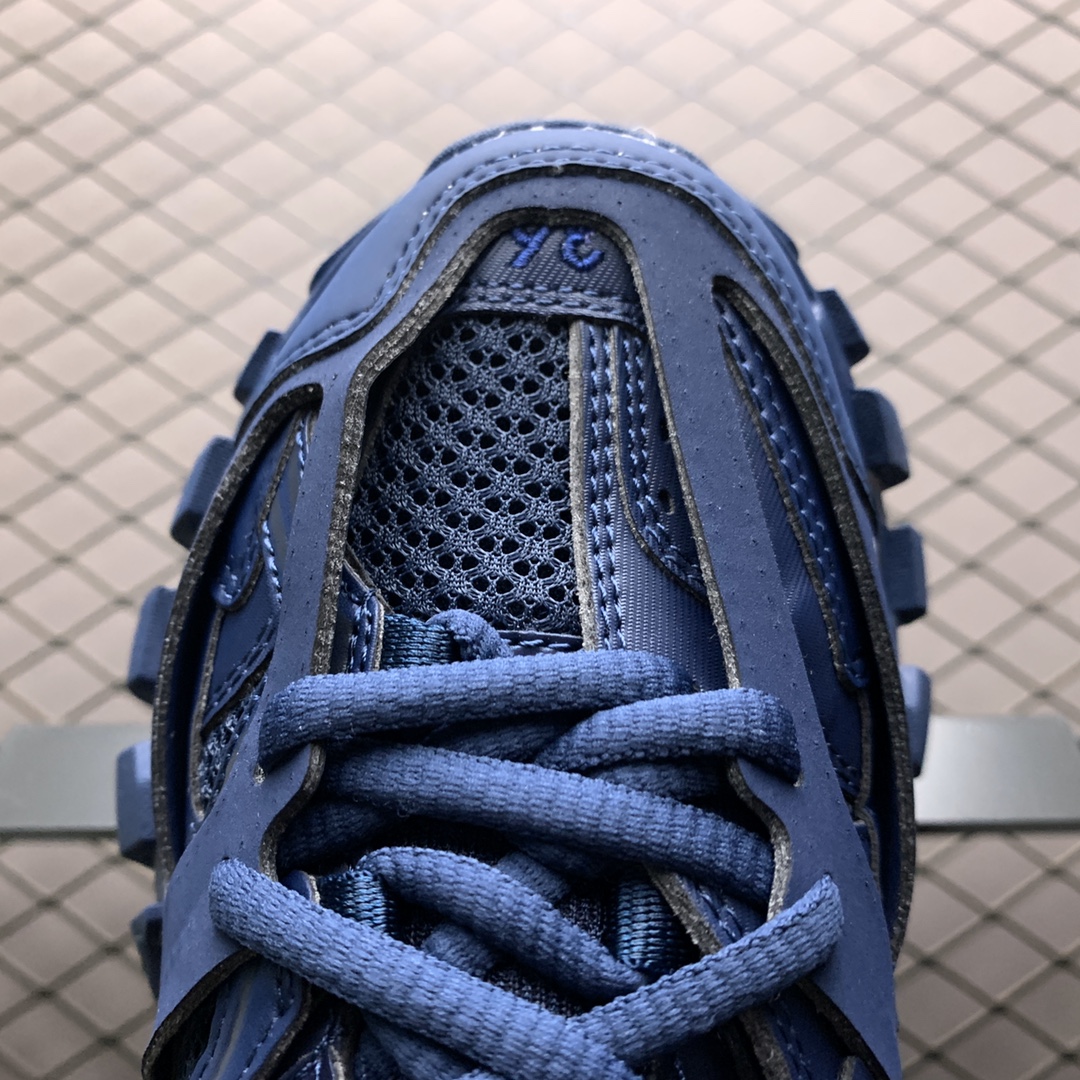 Balenciaga shoe
