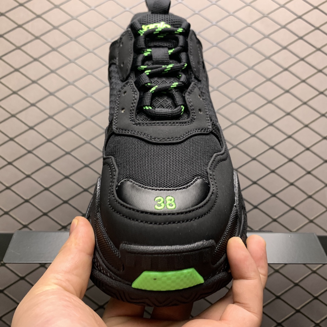 Balenciaga shoe
