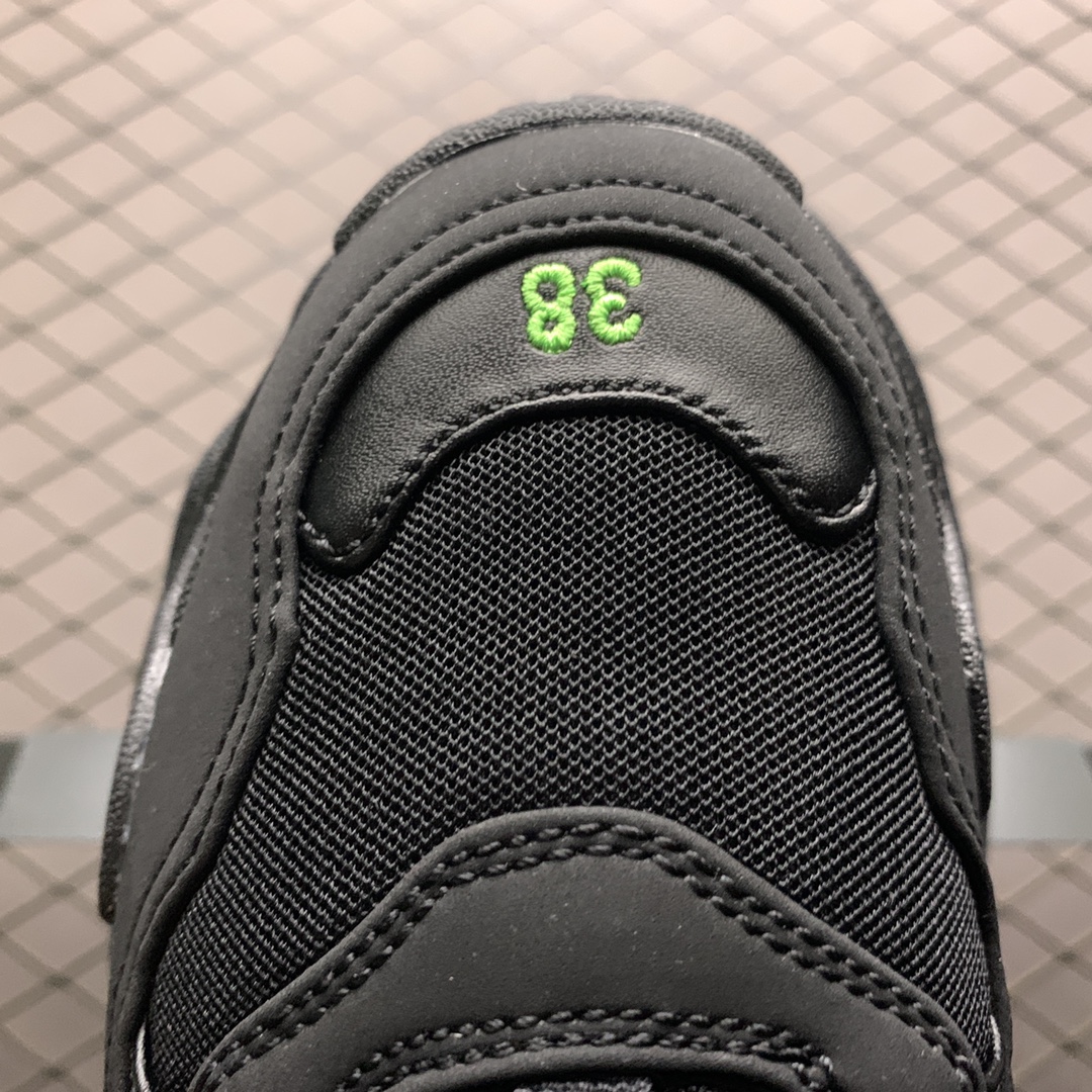 Balenciaga shoe