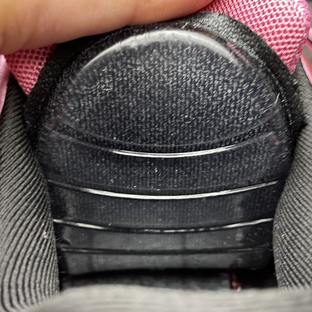 Balenciaga shoe