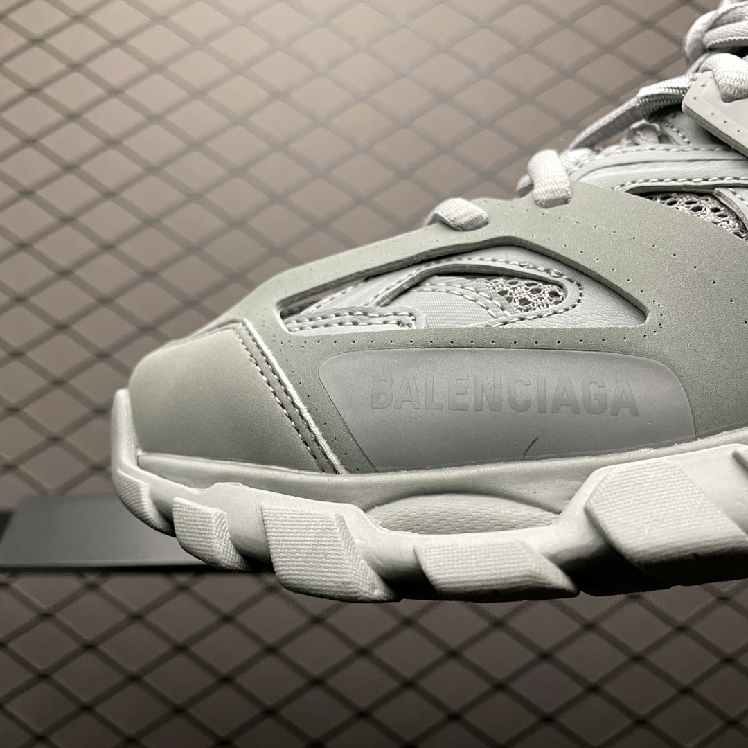 Balenciaga shoe