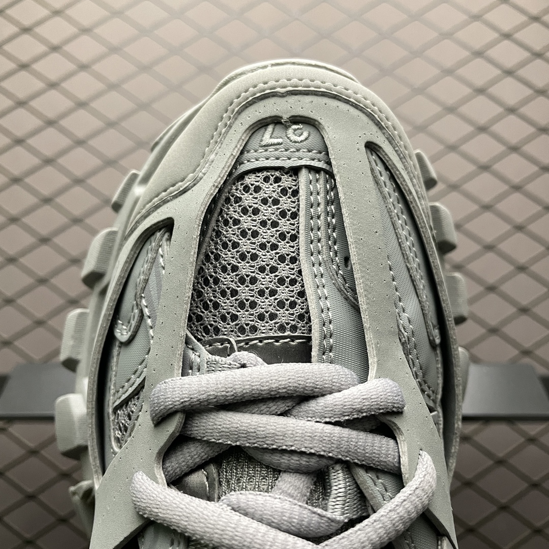 Balenciaga shoe