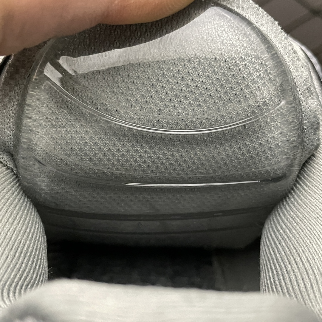 Balenciaga shoe