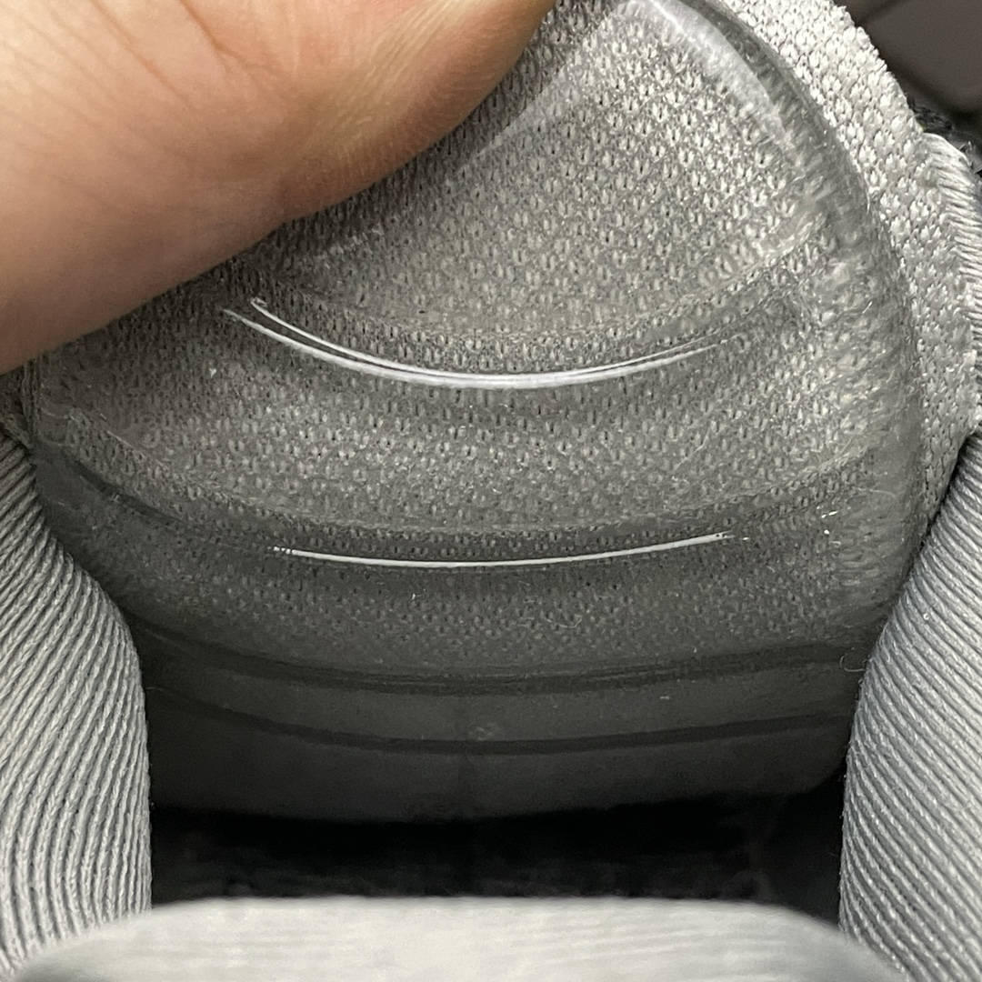 Balenciaga shoe