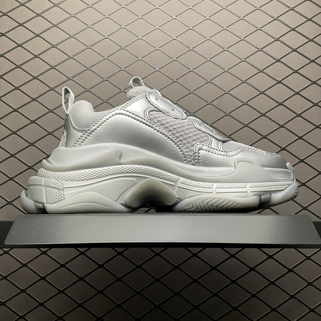 Balenciaga shoe