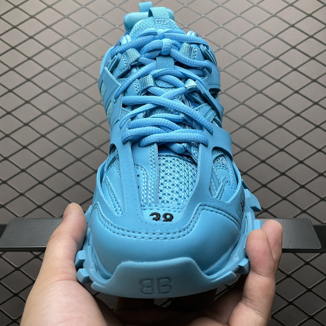 Balenciaga shoe