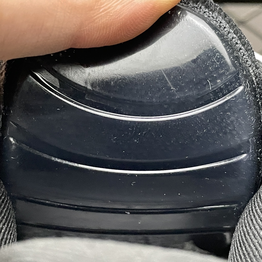 Balenciaga shoe