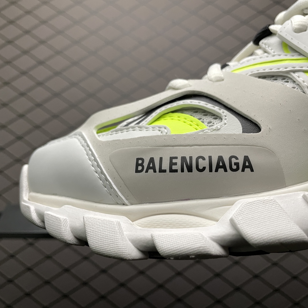 Balenciaga shoe