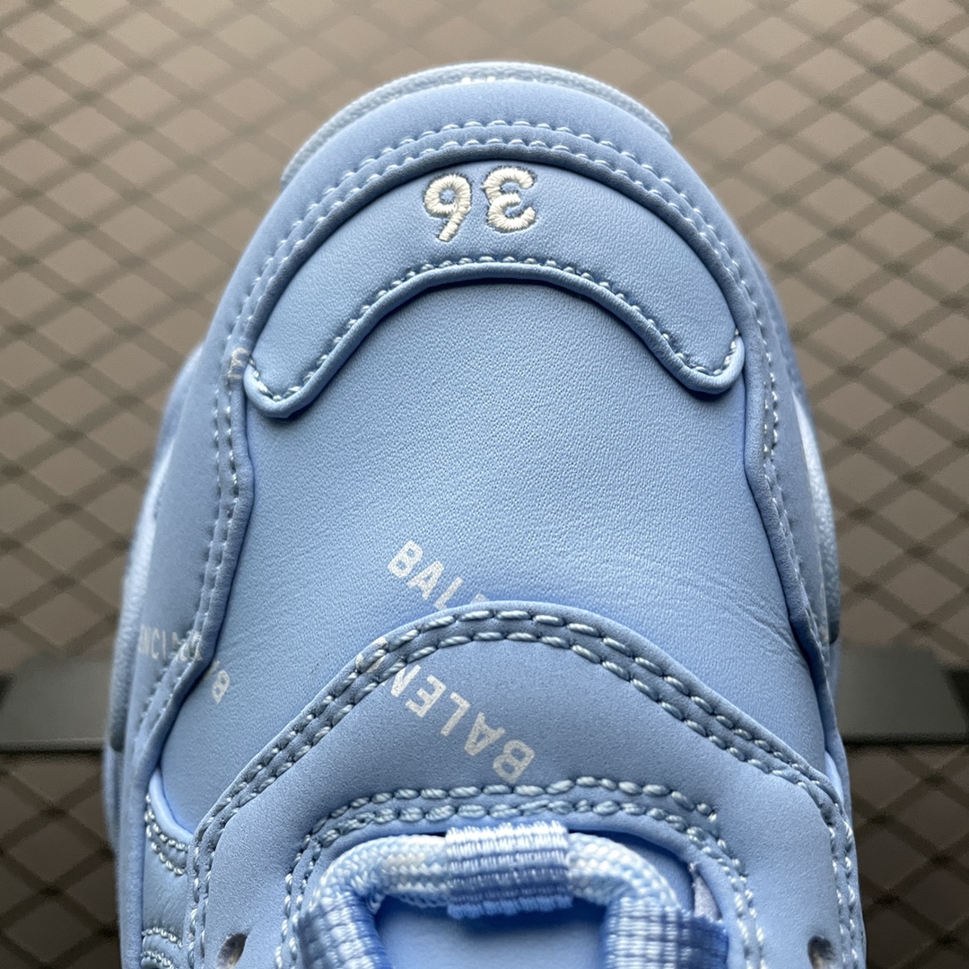 Balenciaga shoe