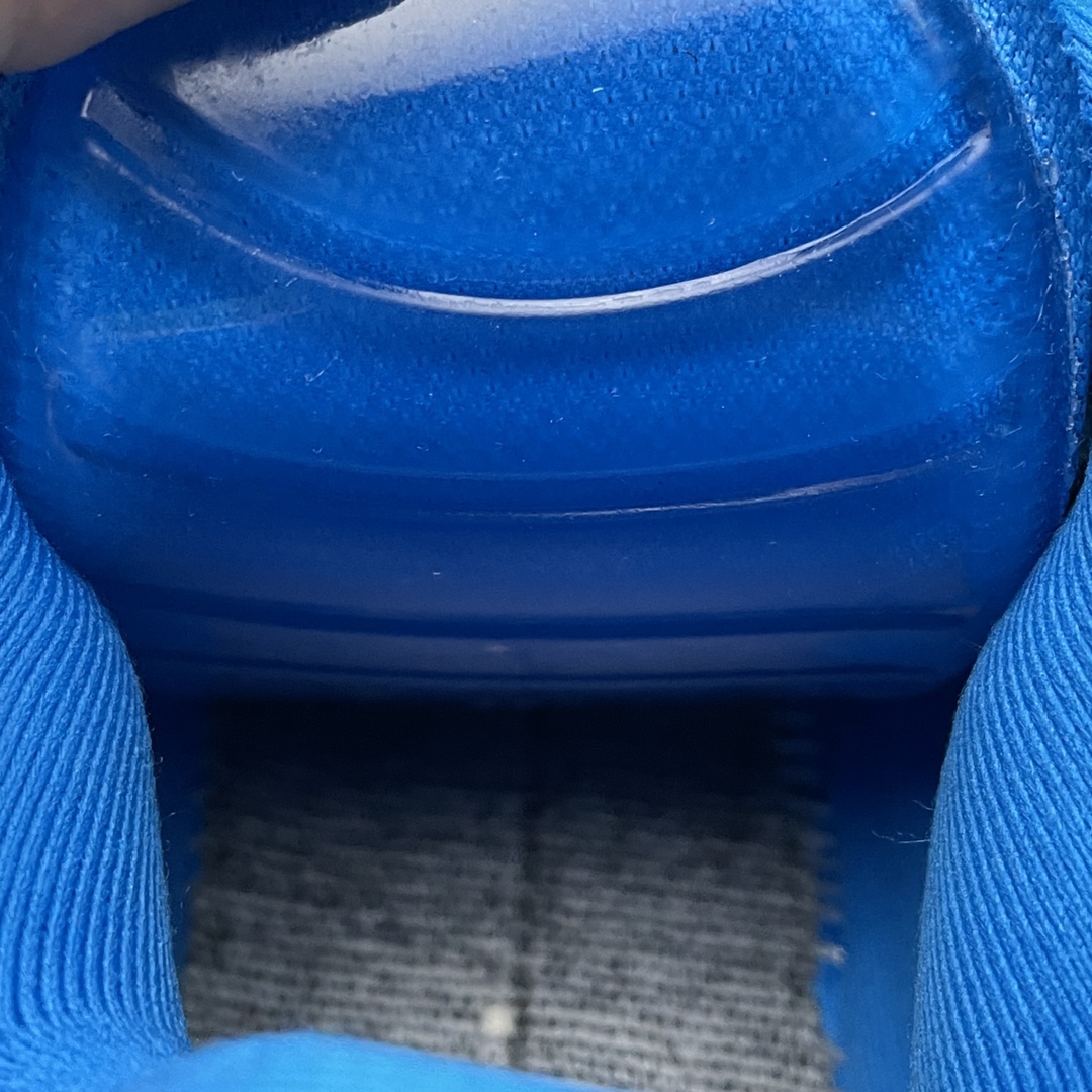 Balenciaga shoe