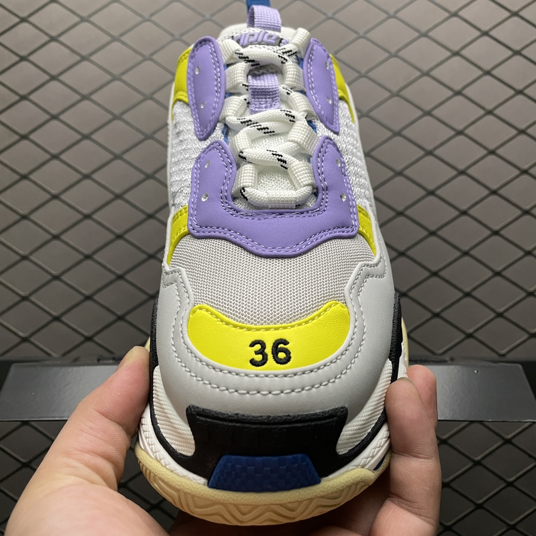 Balenciaga shoe