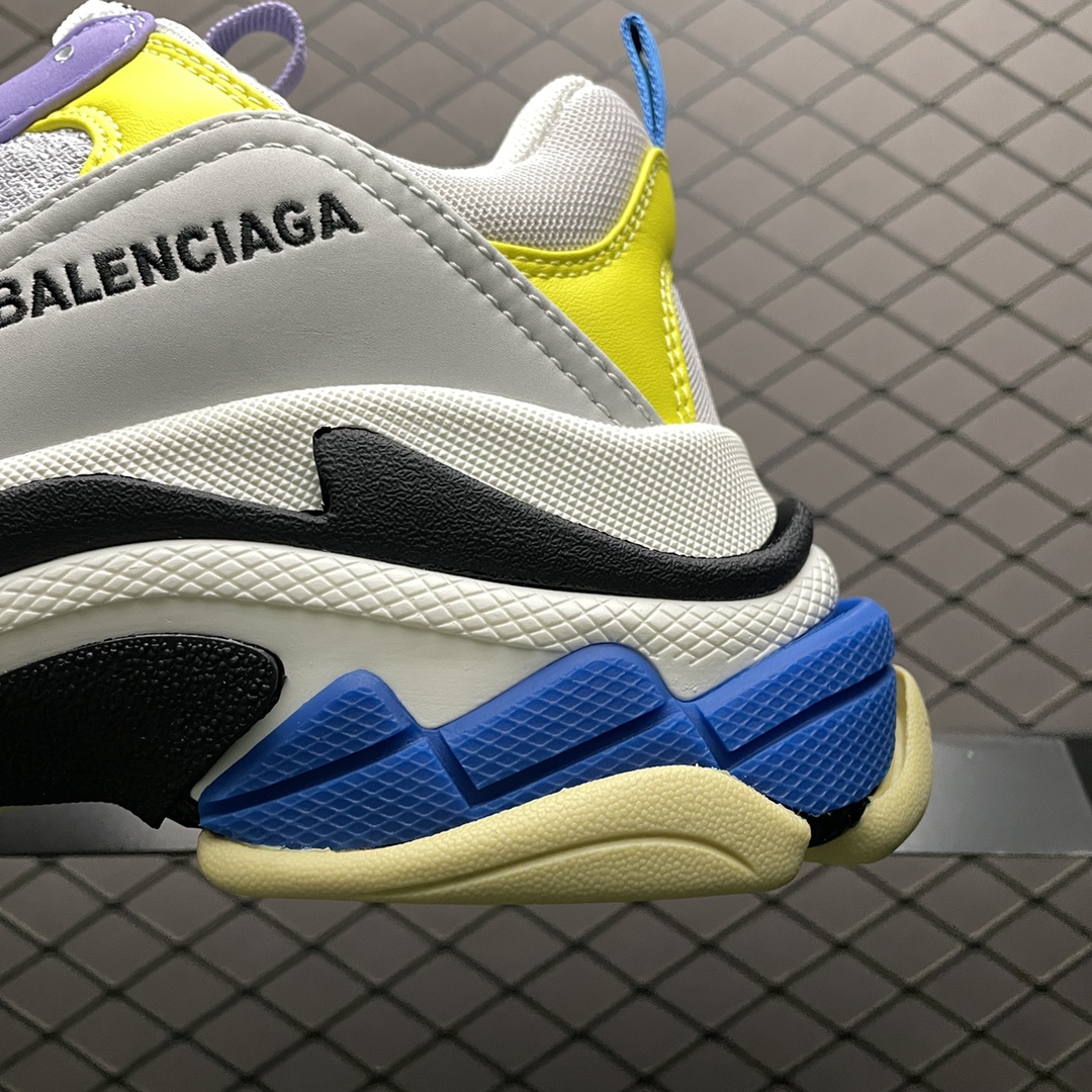 Balenciaga shoe