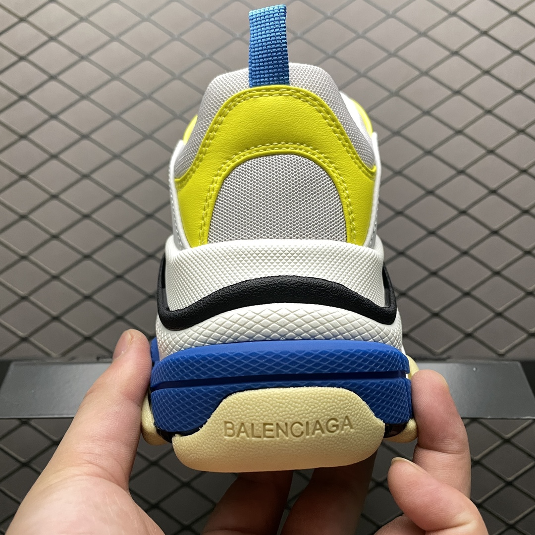Balenciaga shoe