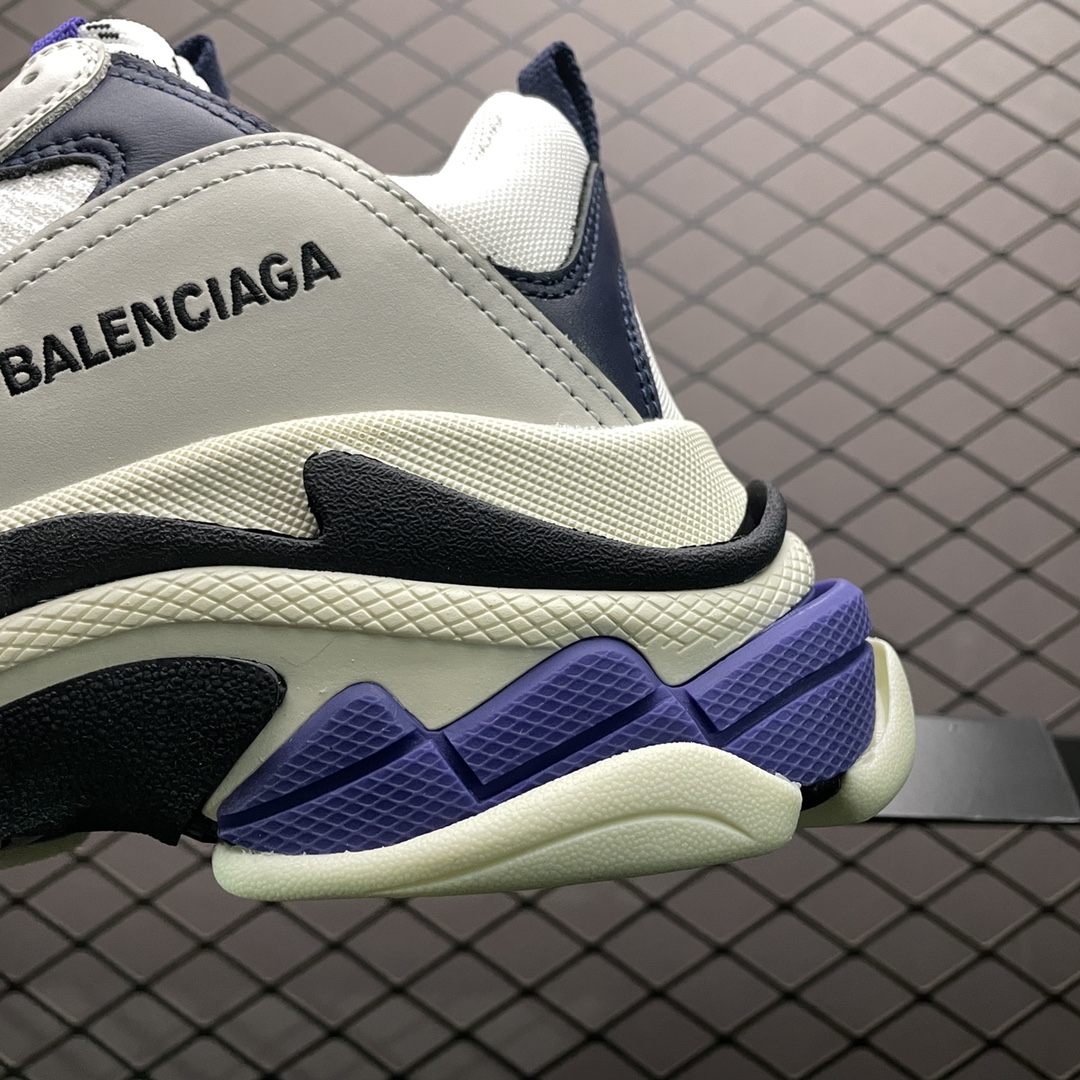 Balenciaga shoe