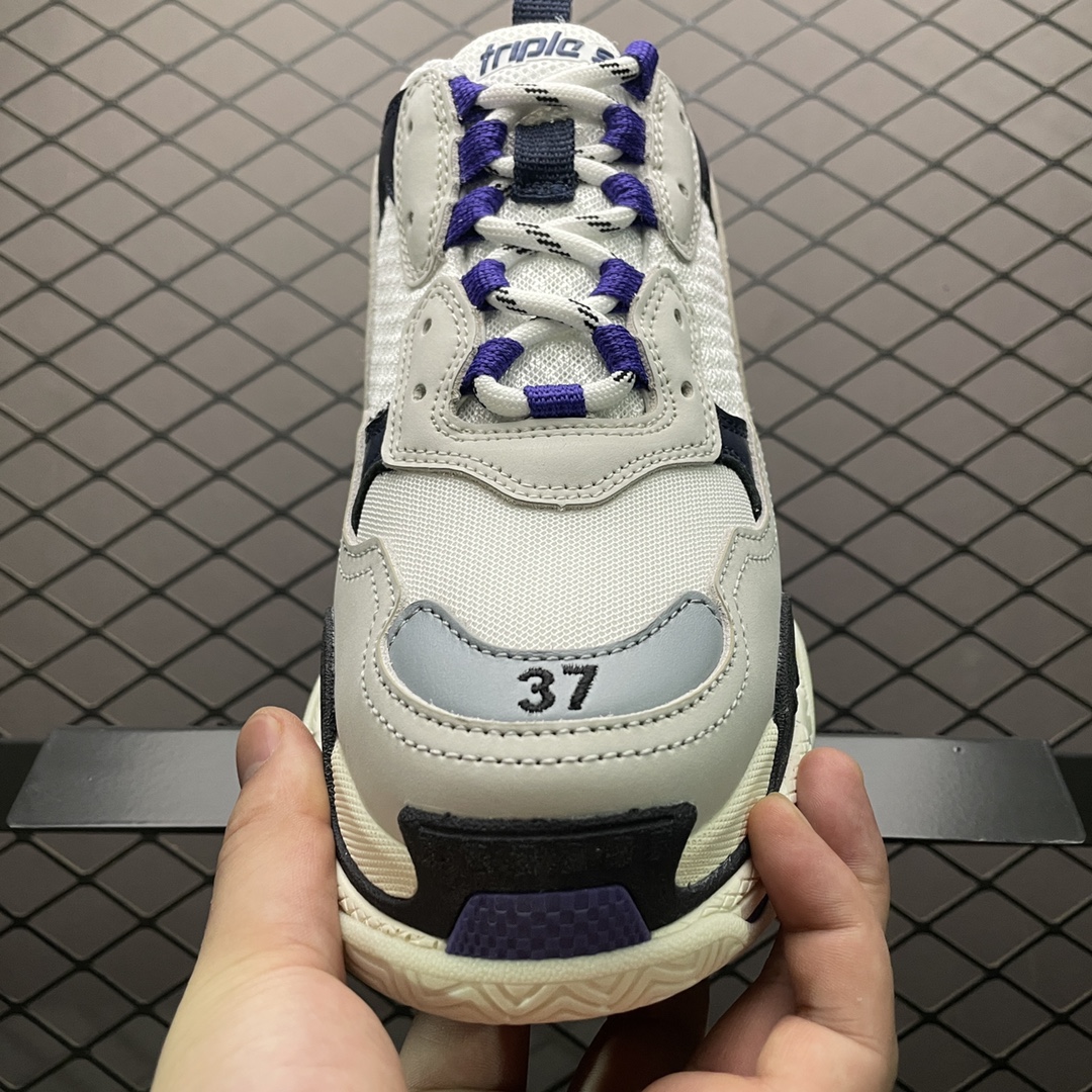 Balenciaga shoe
