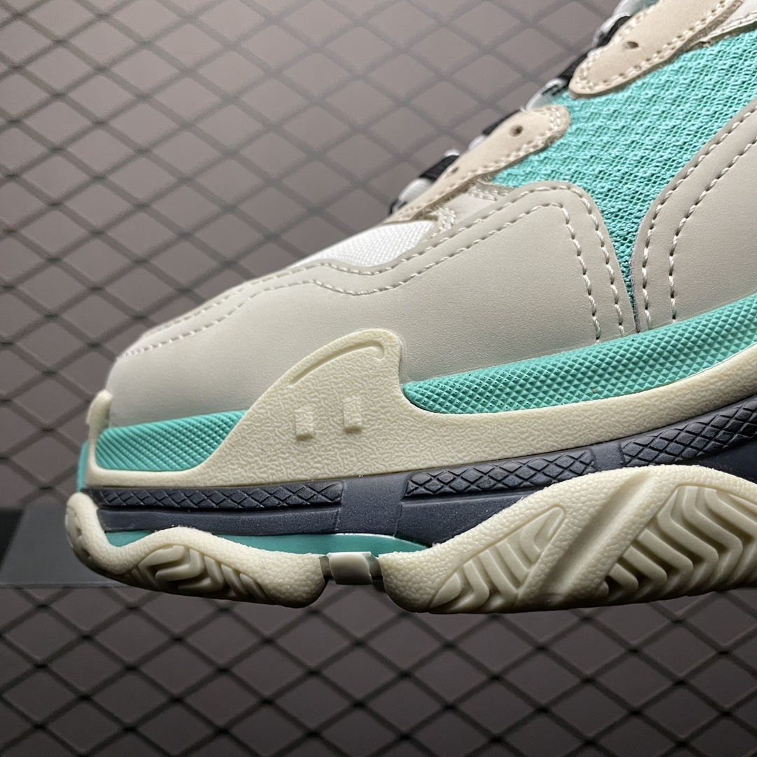 Balenciaga shoe