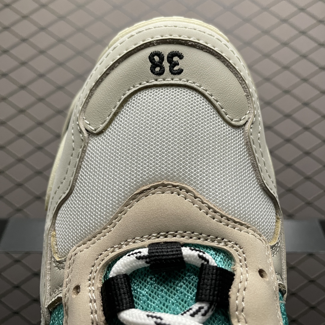 Balenciaga shoe